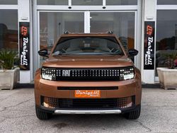 Blu lago Nuova 2025 Fiat Panda La Prima SUV | 24.000 €