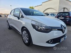 Bianco Usata 2013 Renault Clio IV Tre volumi | 4890 € (Buon prezzo)