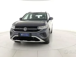 Grigio Usata 2024 VW T-Cross Life SUV | 20.900 € (Buon prezzo)