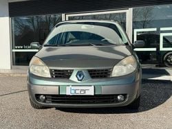 Grigio Usata 2005 Renault Scénic II Dynamique Monovolume | 900 € (Ottimo prezzo)