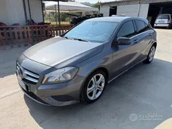 Grigio Usata 2014 Mercedes A180 Tre volumi | 11.900 € (Ottimo prezzo)