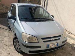 Blu/azzurro Usata 2003 Hyundai Getz Comfort Due volumi | 2000 €