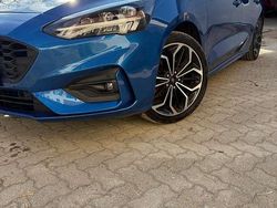 Usata 2019 Ford Focus ST-Line Tre volumi | 12.000 € (Buon prezzo)