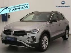 Marrone Usata 2024 VW T-Roc Edition SUV | 23.900 € (Buon prezzo)