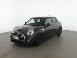 Grigio Usata 2016 Mini Cooper SD Due volumi | 15.999 € (Ottimo prezzo)