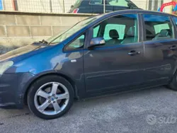 Usata 2007 Ford C-MAX Monovolume | 1300 € (Ottimo prezzo)