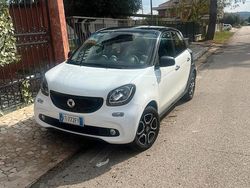 Bianco Usata 2018 Smart ForFour Due volumi | 8999 € (Super prezzo)