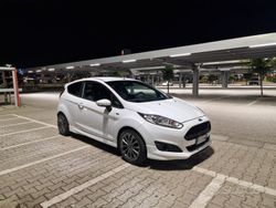 Bianco Usata 2017 Ford Fiesta Due volumi | 9500 € (Buon prezzo)
