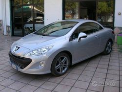 Argento metallizzato Usata 2010 Peugeot 308 CC Cabrio | 7700 € (Cara)