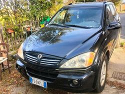Nero Usata 2006 Ssangyong (KGM) Kyron SUV | 2500 € (Buon prezzo)