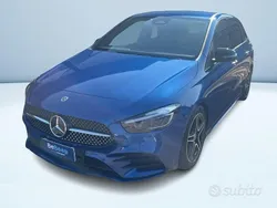 Blu metallizzato Usata 2024 Mercedes B180 Advanced Plus Monovolume | 34.500 € (Buon prezzo)