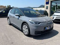 Grigio pastello Usata 2022 VW ID.3 Pro Performance Due volumi | 17.490 € (Super prezzo)