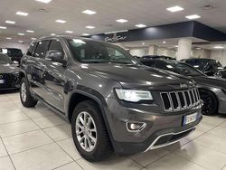 Grigio Usata 2016 Jeep Grand Cherokee Limited SUV | 18.500 € (Buon prezzo)