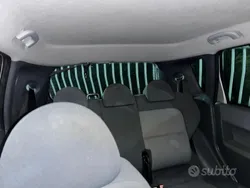 Usata 2006 Mitsubishi Colt Due volumi | 1000 €
