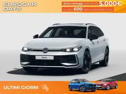 Dolomite silver metallizzato Usata 2024 VW Passat R-line Station wagon | 35.900 € (Cara)