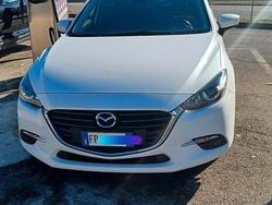 Bianco Usata 2018 Mazda 3 Evolve Tre volumi | 12.000 € (Cara)