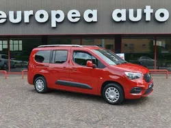 Rosso Usata 2019 Opel Combo Life Monovolume | 15.900 € (Buon prezzo)