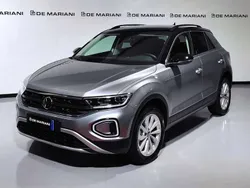 Grigio Nuova 2024 VW T-Roc Edition SUV | 26.800 € (Buon prezzo)