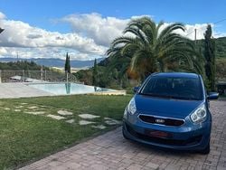 Blu Usata 2014 Kia Venga Active Due volumi | 6999 € (Buon prezzo)