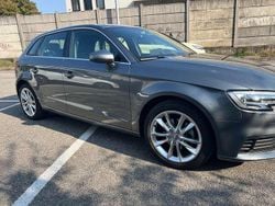 Grigio Usata 2018 Audi A3 Sportback Due volumi | 16.500 € (Buon prezzo)