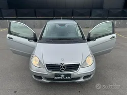 Grigio Usata 2005 Mercedes 170 Avantgarde Coupé | 2900 €