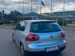 Usata 2004 VW Golf V Due volumi | 1800 €