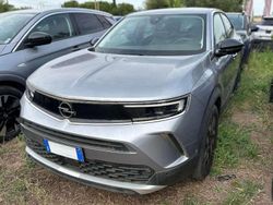 Grigio chiaro Usata 2022 Opel Mokka Elegance SUV | 14.950 € (Super prezzo)