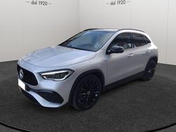 Argento Usata 2021 Mercedes 200 Premium SUV | 39.900 € (Molto cara)