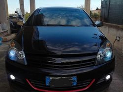 Usata 2007 Opel Astra GTC Coupé | 2999 €