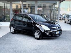 Nero Usata 2012 Hyundai i20 Tre volumi | 5700 € (Buon prezzo)