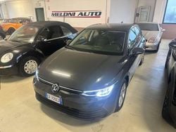 Grigio Usata 2021 VW Golf R-line Tre volumi | 17.500 € (Buon prezzo)