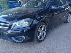 Usata 2014 Mercedes A180 Executive Tre volumi | 9000 € (Ottimo prezzo)