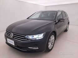 Nero Usata 2020 VW Passat Business Station wagon | 16.390 € (Ottimo prezzo)