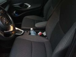 Usata 2021 Toyota Yaris Hybrid Business Edition Tre volumi | 14.500 € (Buon prezzo)