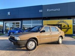 Beige Usata 1985 Alfa Romeo 33 Tre volumi | 5000 €