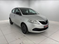 Grigio Usata 2019 Lancia Ypsilon Gold Due volumi | 6900 € (Super prezzo)