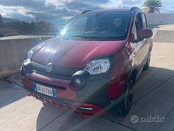 Rosso Usata 2023 Fiat Panda Cross Cross Due volumi | 14.300 € (Buon prezzo)