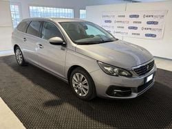 Grigio metallizzato Usata 2021 Peugeot 308 SW Allure Station wagon | 12.490 € (Ottimo prezzo)