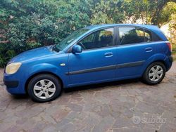 Blu Usata 2007 Kia Rio Tre volumi | 1500 €
