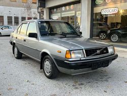 Grigio pastello Usata 1984 Volvo 340 Tre volumi | 4990 €