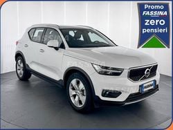 Bianco Usata 2019 Volvo XC40 Momentum SUV | 20.800 € (Buon prezzo)