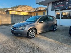 Grigio Usata 2009 VW Golf Highline Tre volumi | 2700 € (Super prezzo)