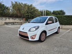 Bianco Usata 2011 Renault Twingo Due volumi | 4800 € (Molto cara)