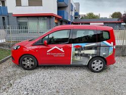 Rosso Usata 2020 Ford Tourneo Courier Monovolume | 14.000 € (Cara)