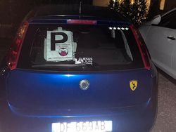 Usata 2007 Fiat Punto Tre volumi | 2300 € (Buon prezzo)