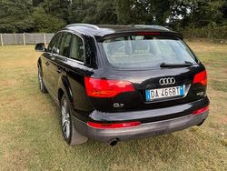 Nero Usata 2006 Audi Q7 SUV | 7000 € (Buon prezzo)