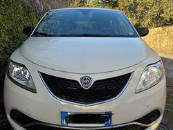 Usata 2017 Lancia Ypsilon Due volumi | 8000 € (Ottimo prezzo)