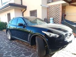 Nero Usata 2014 Infiniti QX70 SUV | 12.500 € (Buon prezzo)