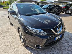 Nero metallizzato Usata 2016 Nissan Qashqai Tekna SUV | 12.500 € (Buon prezzo)