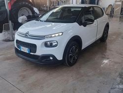 Bianco Usata 2018 Citroën C3 Feel Tre volumi | 8200 € (Buon prezzo)